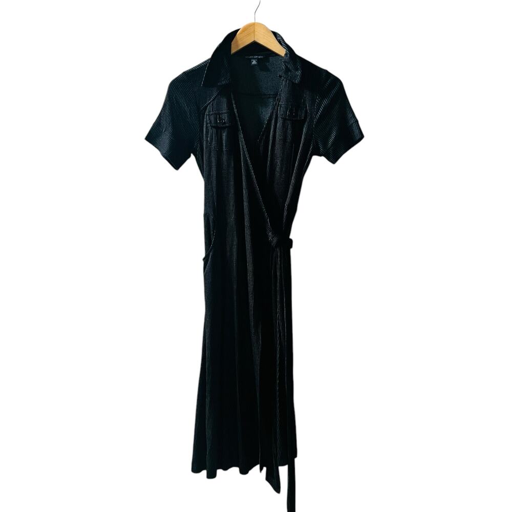 Banana Republic Polka Dot Stretch Short Sleeve Wrap Dress Size XS Black White